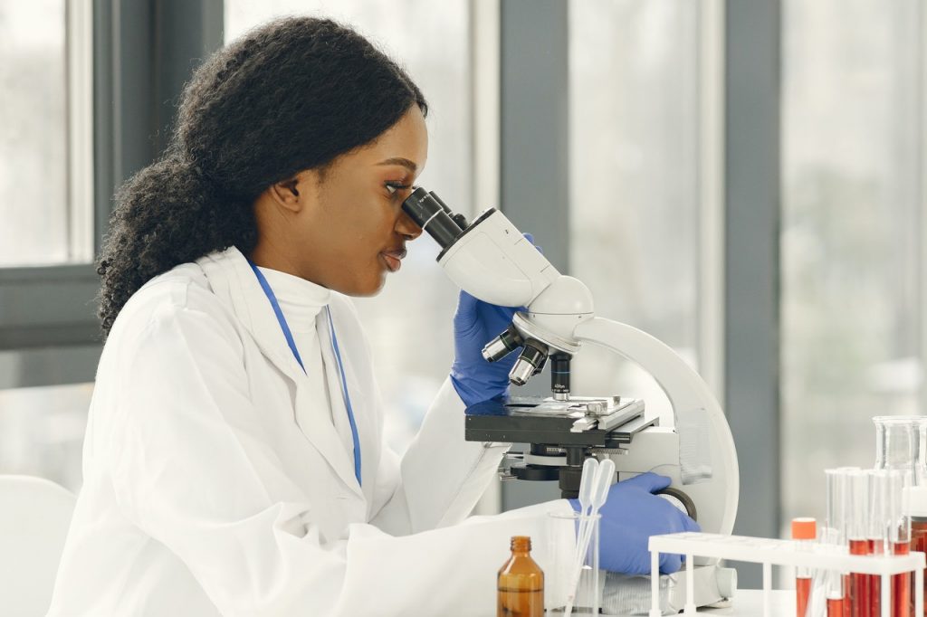The federal Minister of Health can order recalls or stop-sale orders